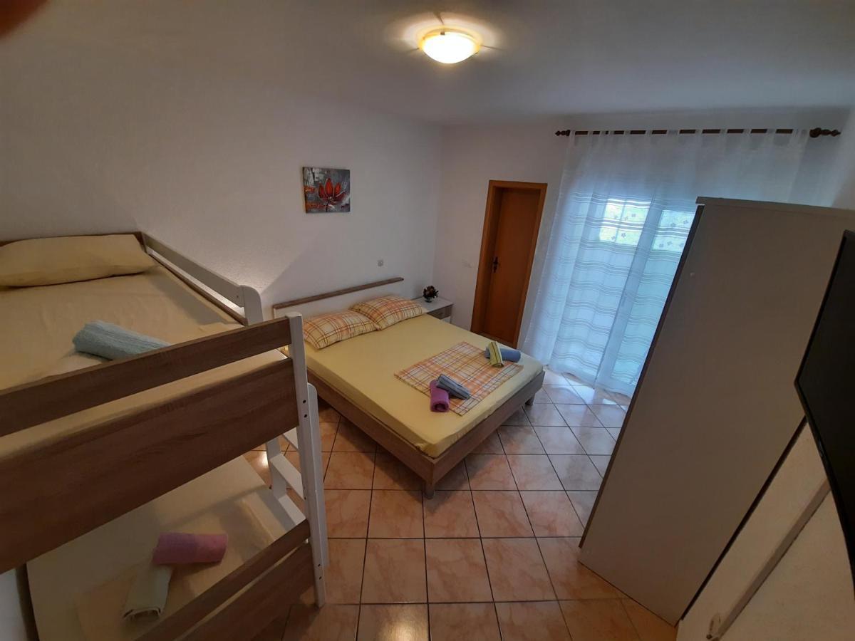 Studio Apartmani Ravlic Makarska Bagian luar foto