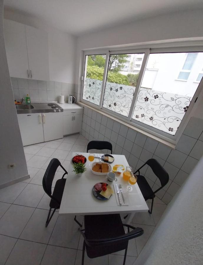 Studio Apartmani Ravlic Makarska Bagian luar foto