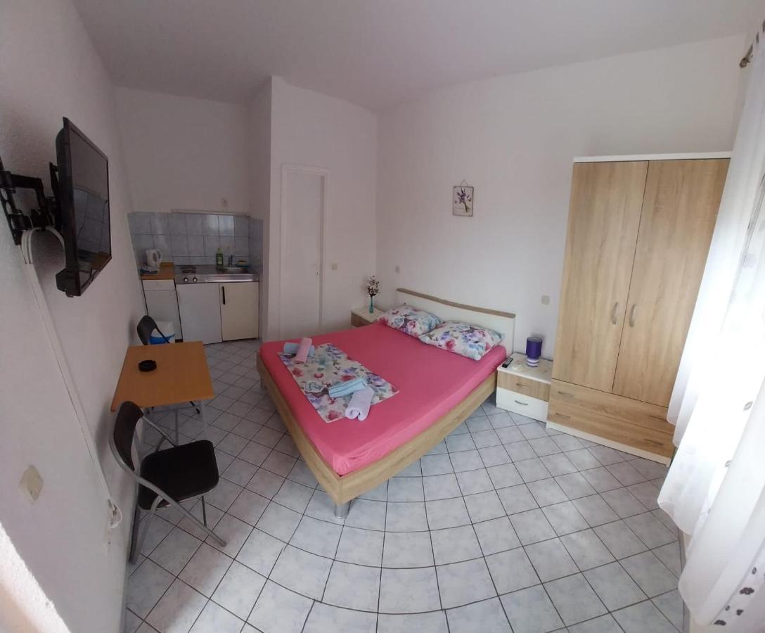 Studio Apartmani Ravlic Makarska Bagian luar foto