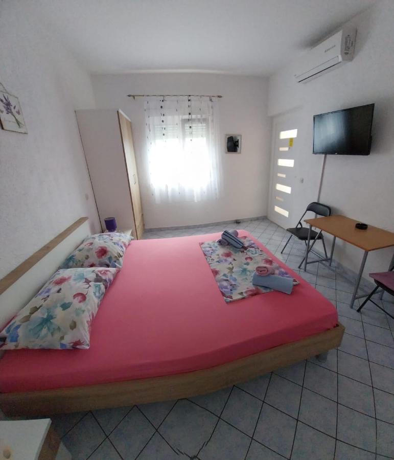 Studio Apartmani Ravlic Makarska Bagian luar foto