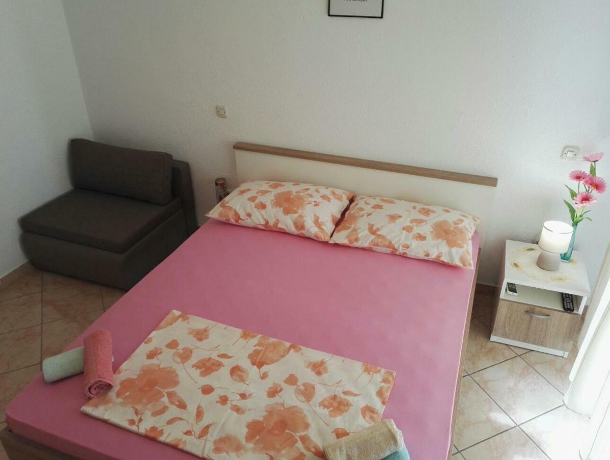 Studio Apartmani Ravlic Makarska Bagian luar foto